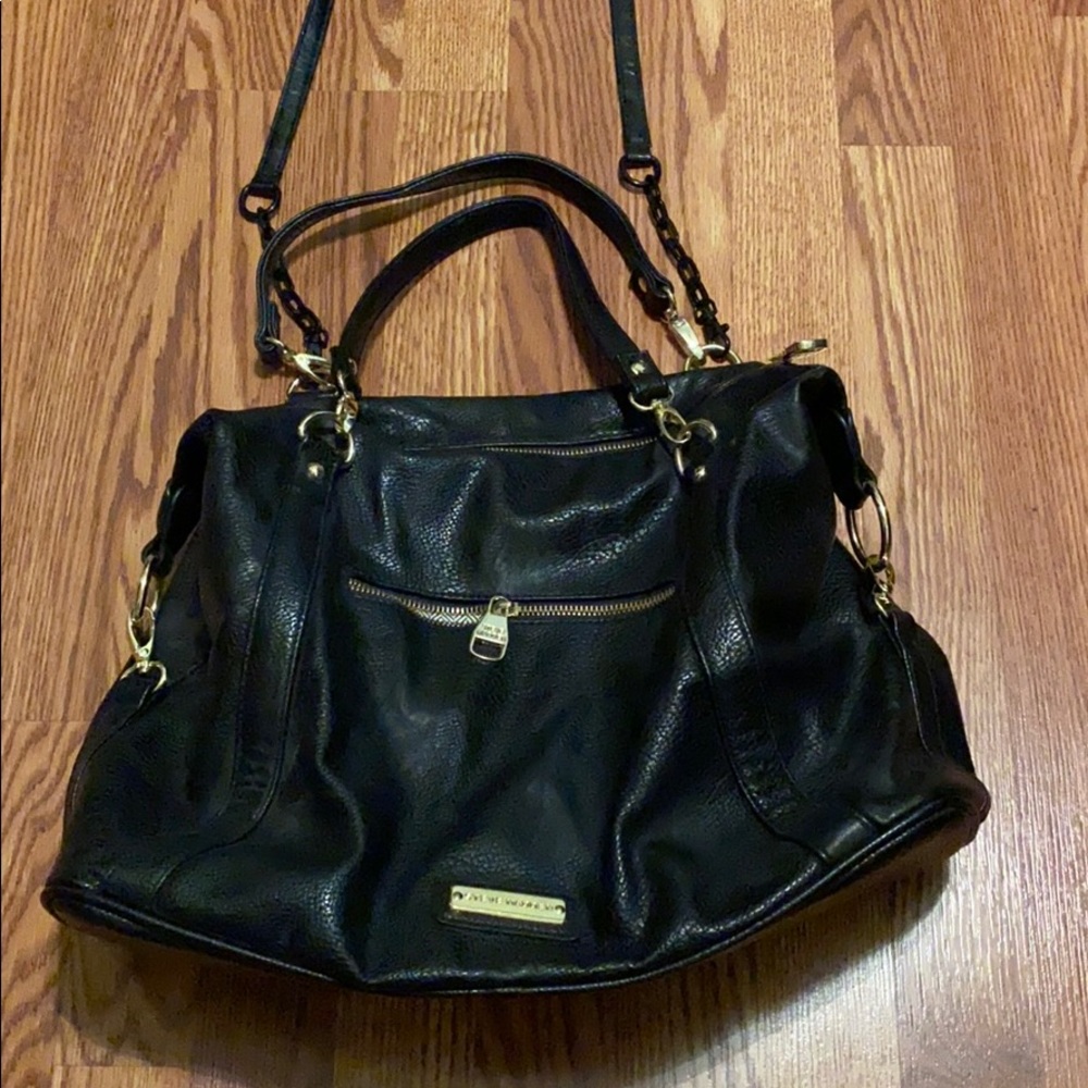 SOLD - Black Steve Madden cross body purse